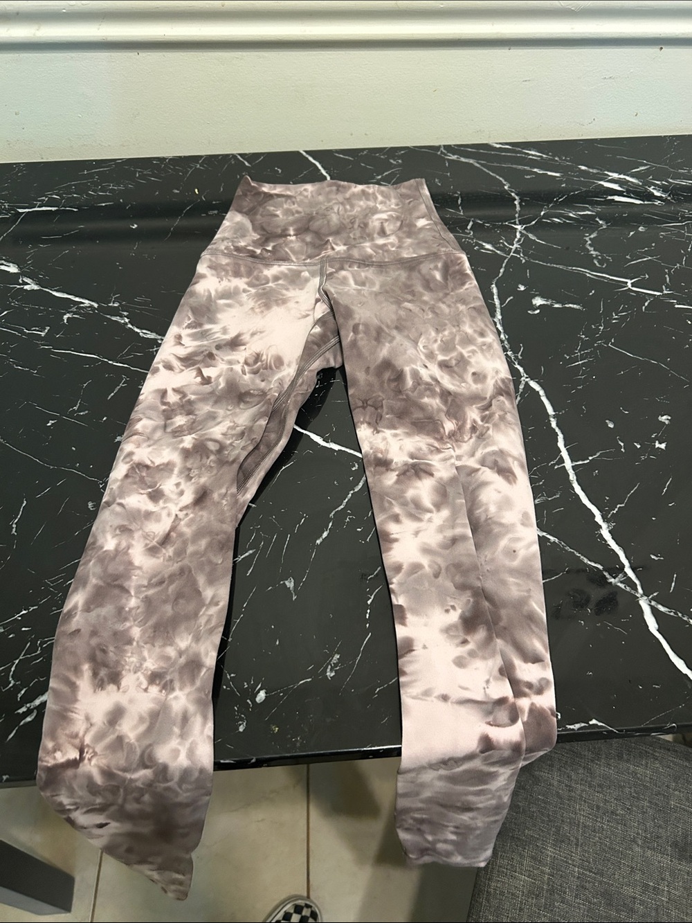 lululemon athletica Tie-Dye Gray Taupe Leggings
